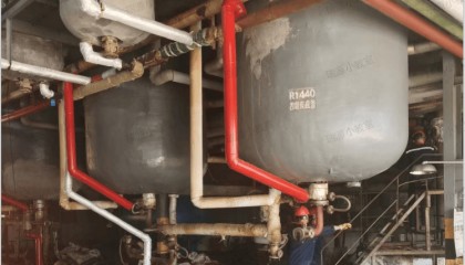 瑞源小教室-电加热导热油炉在医药行业中的创新应用