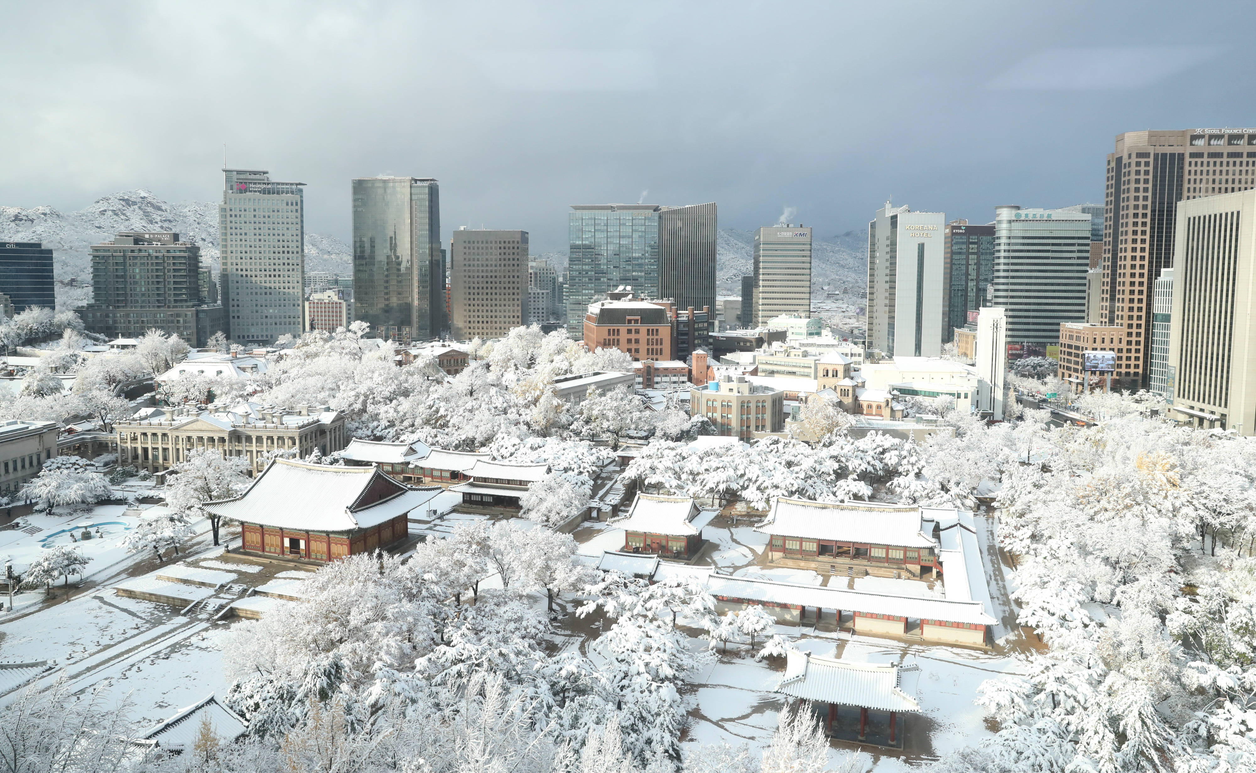 韩国连续第二天降大雪 雪天关联事故致5人死亡